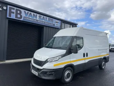 Used Iveco Daily 140 HP (102 kW) 2020 White Van