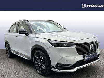 Platinum white Used 2021 Honda HR-V Advance SUV | £21,790 (A bit pricey)