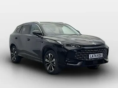 Używany MG HS SE 169 KM (124 kW) 2024 Czarny SUV