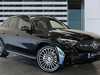 Used Mercedes GLC300 AMG Line Premium Plus 269 HP (197 kW) 2026 Black SUV