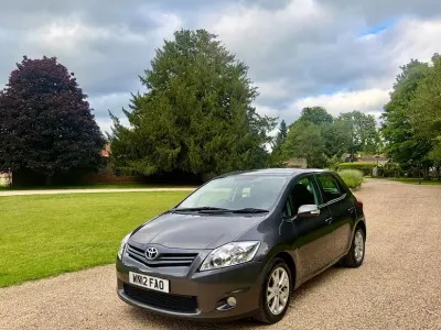 Used Toyota Auris 2012 Grey Hatchback