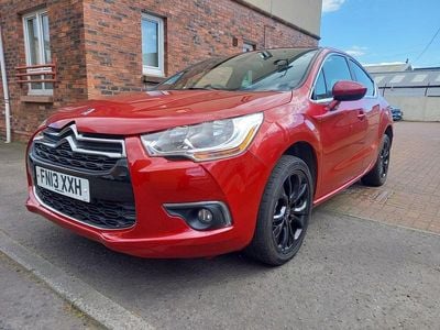 Usado Citroën DS4 115 HP (84 kW) 2013 Vermelho Citadino