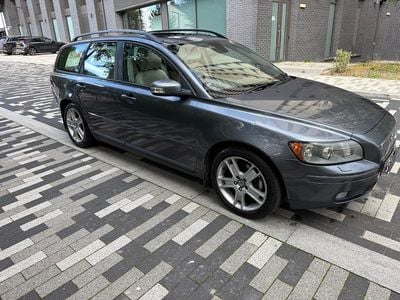 Volvo V50