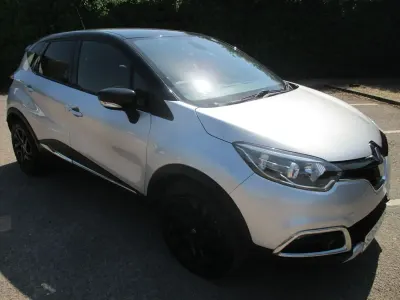Used Renault Captur Signature 90 HP (66 kW) 2016 Silver/black SUV