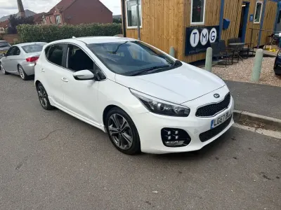 Used Kia Ceed GT-Line 118 HP (86 kW) 2017 White Hatchback