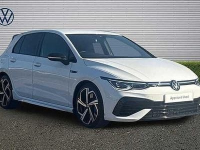 Begagnad VW Golf VII R 320 HK (235 kW) 2021 Vit Halvkombi
