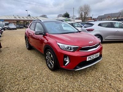 Red Used 2022 Kia Stonic SUV | £12,695 (Fair price)