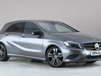 Używany Mercedes A200 136 KM (100 kW) 2014 Szary Hatchback