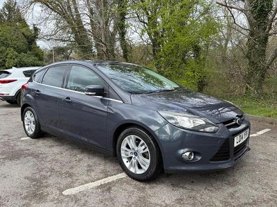 Used Ford Focus Titanium 115 HP (84 kW) 2014 Grey Hatchback