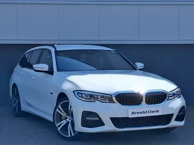 Used BMW 330e M Sport 292 HP (214 kW) 2022 White Estate