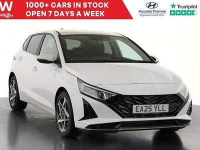 Used Hyundai i20 Premium 90 HP (66 kW) 2025 White Hatchback