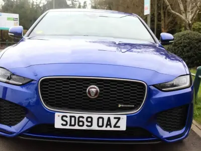 Used Jaguar XE R-Dynamic 180 HP (132 kW) 2019 Blue Sedan