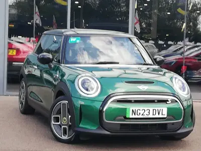 Used Mini Cooper S Level 2 135 kW (184 HP) 2023 Green Hatchback