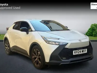 Used Toyota C-HR Design 140 HP (102 kW) 2024 White SUV