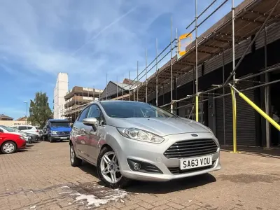 Used Ford Fiesta Zetec 82 HP (60 kW) 2013 Silver Hatchback