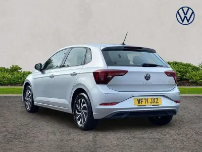 Used VW Polo Life 95 HP (69 kW) 2021 Silver Hatchback