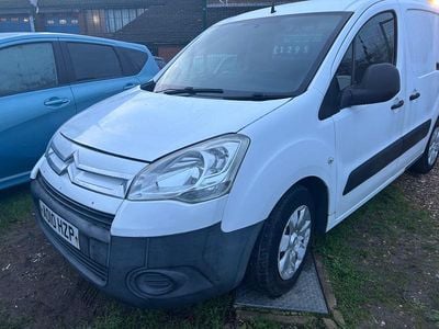 White Used 2010 Citroën Berlingo MPV | £1,195 (Expensive)
