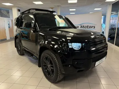 Used Land Rover Defender S 250 HP (183 kW) 2023 Black SUV
