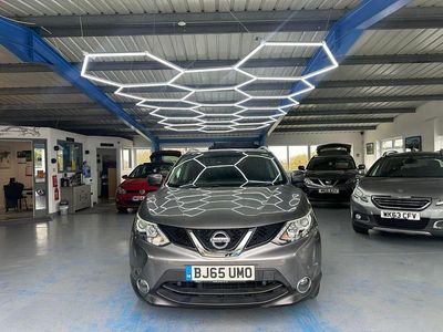 Used Nissan Qashqai N-TEC 110 HP (80 kW) 2015 Grey SUV