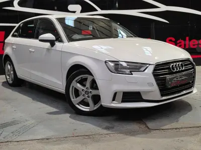 Used Audi A3 Sportback Sport 116 HP (85 kW) 2017 White Hatchback