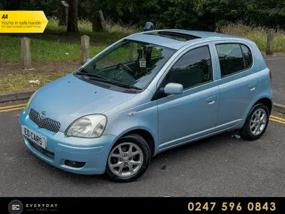 Used Toyota Yaris 85 HP (62 kW) 2005 Blue