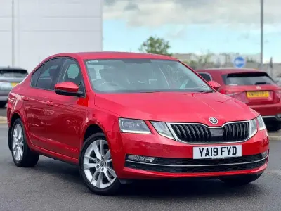 Używany Skoda Octavia SE L 150 KM (110 kW) 2019 Czerwony Hatchback