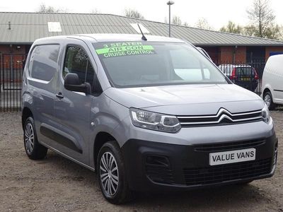 Used Citroën Berlingo 100 HP (73 kW) 2023 Grey MPV