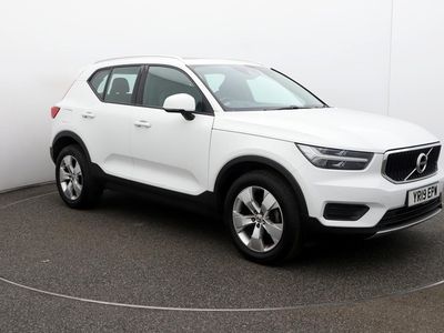 used Volvo XC40 2.0 D3 Momentum SUV 5dr Diesel Manual Euro 6 (s/s) (150 ps) Panoramic Roof