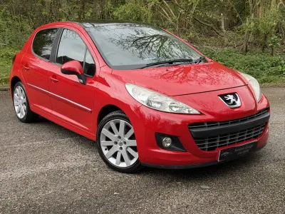 Używany Peugeot 207 Allure 92 KM (67 kW) 2011 Czerwony Hatchback