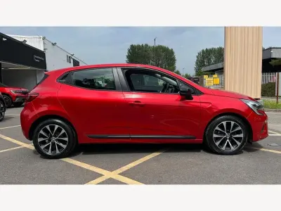 Gebraucht Renault Clio V Evolution 90 PS (66 kW) 2022 Rot Kleinwagen