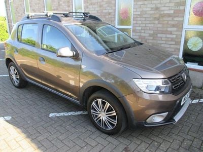 Używany Dacia Sandero Essentiel 90 KM (66 kW) 2019 Brązowy Hatchback