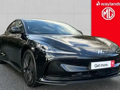 Usado MG IM5 216 kW (295 HP) 2025 Citadino