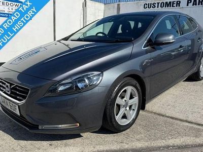 Used Volvo V40 SE 115 HP (84 kW) 2014 Grey Hatchback