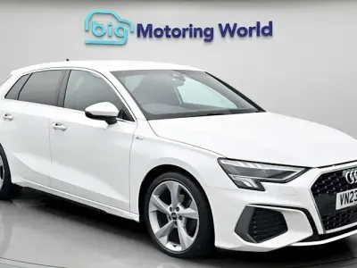 Begagnad Audi A3 Sportback S-Line 110 HK (80 kW) 2023 Vit Halvkombi