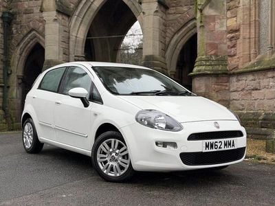 Used Fiat Punto Easy 2013 White Hatchback