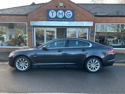 Grey Used 2010 Jaguar XF Sedan | £5,995 (Fair price)