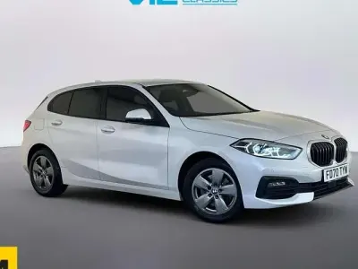 Używany BMW 118 Luxury Line 140 KM (102 kW) 2020 Biały Hatchback