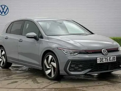 Begagnad VW Golf VIII 265 HK (194 kW) 2025
