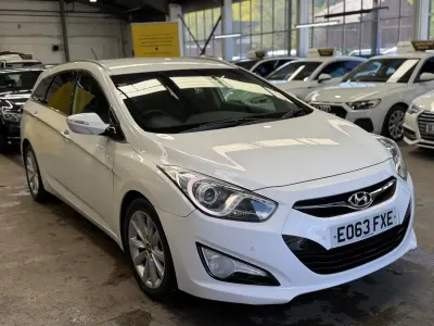 Käytetty Hyundai i40 Style 136 HP (100 kW) 2013 Valkoinen Farmari
