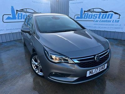 Used Vauxhall Astra SRi 110 HP (80 kW) 2017 Grey Hatchback