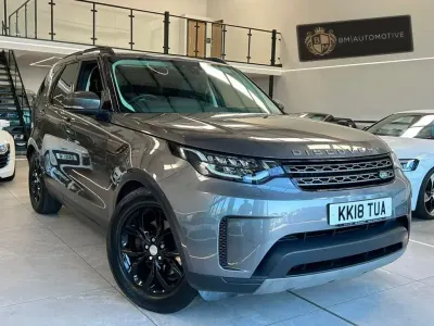 Begagnad Land Rover Discovery 5