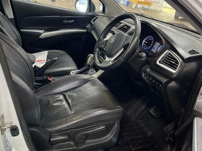 Używany Suzuki SX4 SZ5 2014 Biały SUV