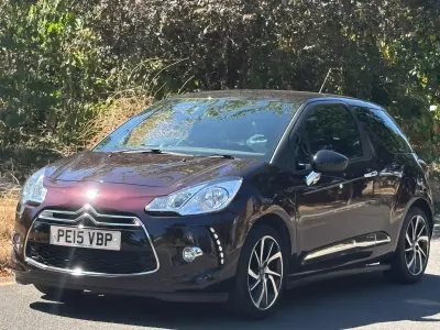 Used Citroën DS3 PureTech 110 HP (80 kW) 2015 Mauve/purple Hatchback