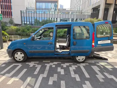 Used Renault Kangoo Authentique 75 HP (55 kW) 2005 Blue MPV