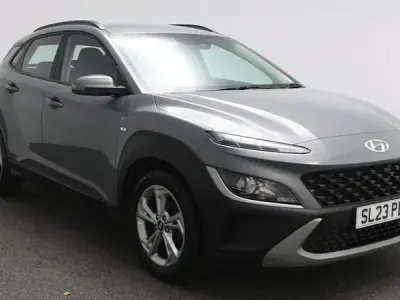 Gebraucht Hyundai Kona SE 120 PS (88 kW) 2023 Grau SUV