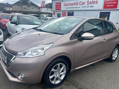 Used Peugeot 208 Active 110 HP (80 kW) 2015 Pink Hatchback