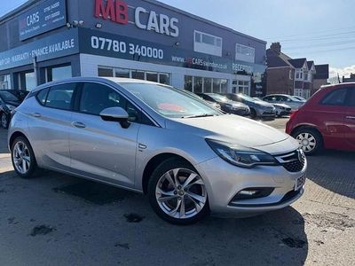 Used Vauxhall Astra SRi 105 HP (77 kW) 2016 Silver Hatchback