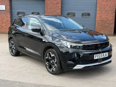Used Vauxhall Grandland X Ultimate 130 HP (95 kW) 2023 Black SUV