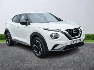 Używany Nissan Juke N-Connecta 114 KM (83 kW) 2022 Biały SUV