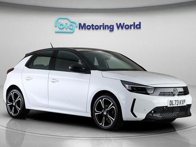 Used Vauxhall Corsa 75 HP (55 kW) 2023 White Hatchback